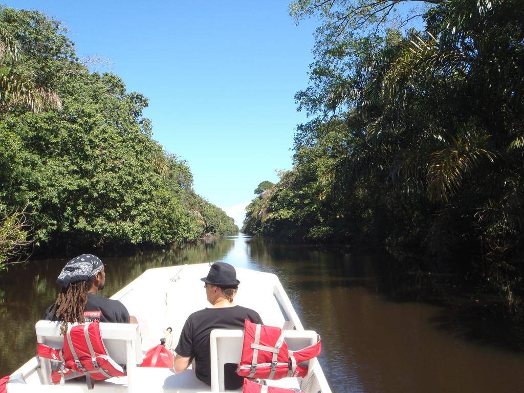 Tortuguero Adventures Guesthouse Kültér fotó